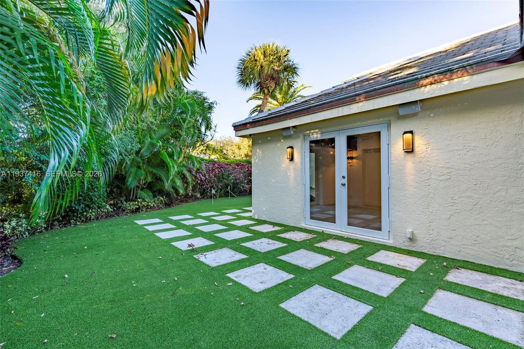 En Venta: $1,175,000 (3 camas, 2 baños, 2353 Pies cuadrados)