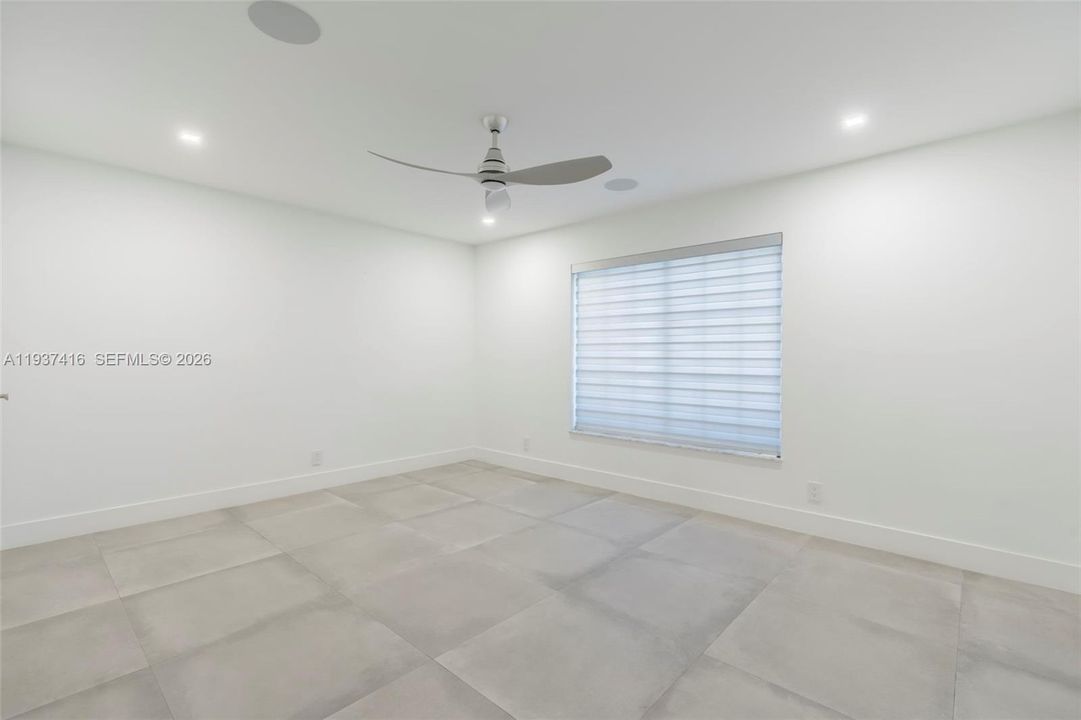 En Venta: $1,175,000 (3 camas, 2 baños, 2353 Pies cuadrados)