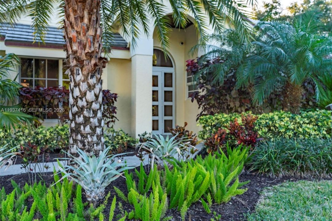 En Venta: $1,175,000 (3 camas, 2 baños, 2353 Pies cuadrados)