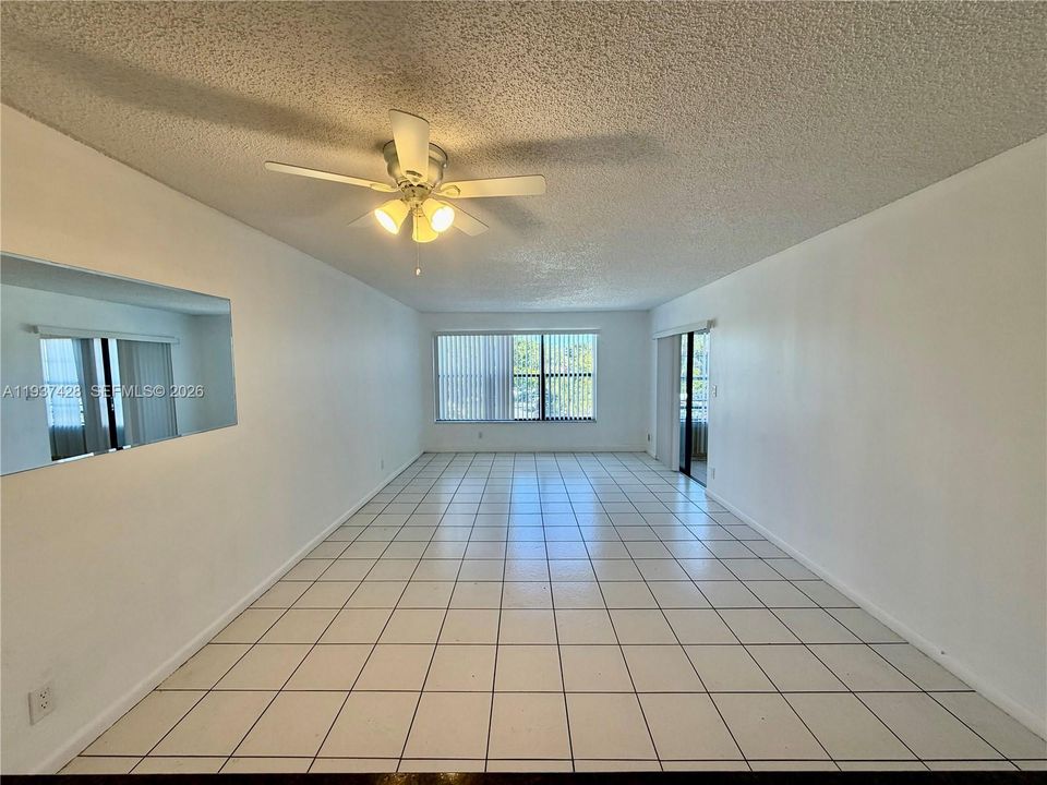 En Renta: $1,850 (2 camas, 2 baños, 1100 Pies cuadrados)