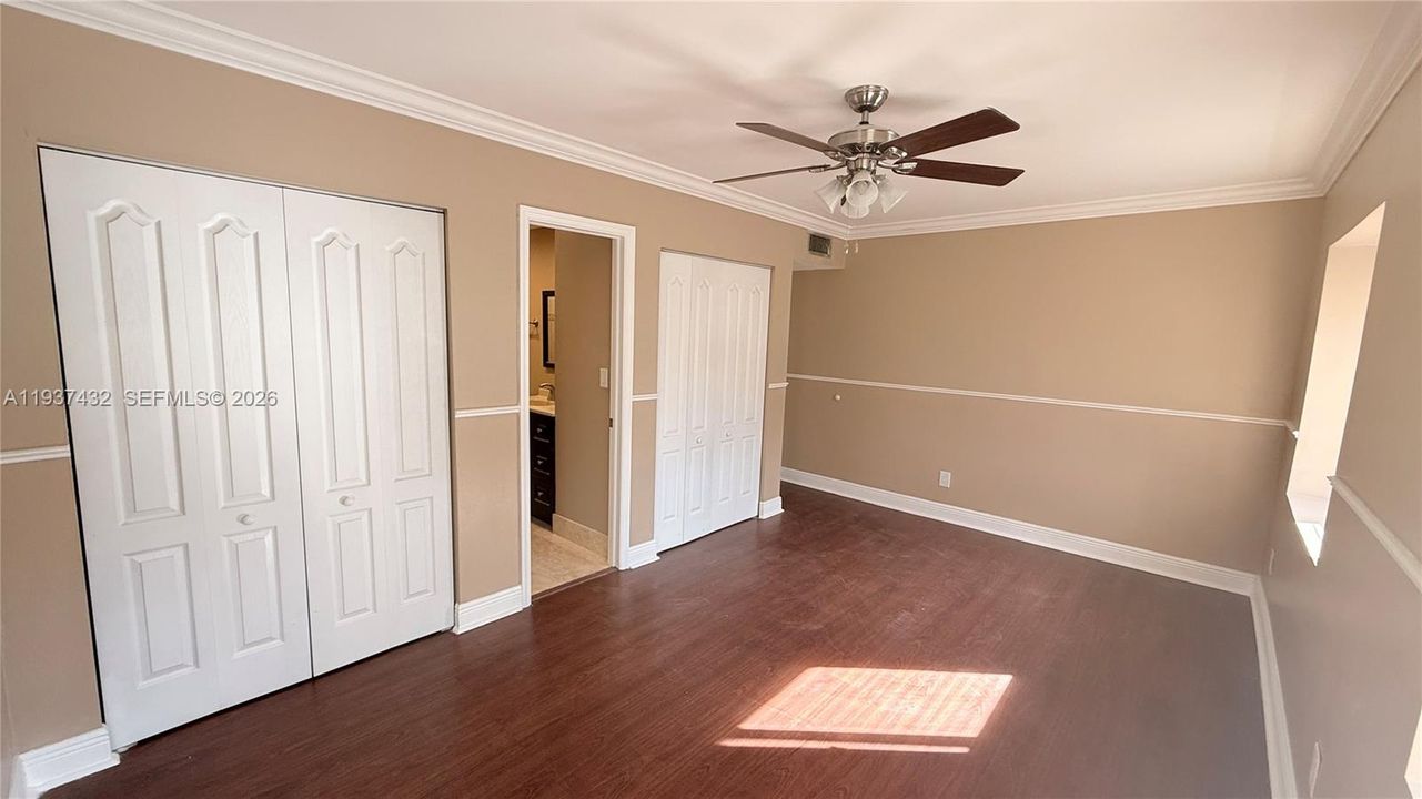 В аренду: $2,900 (2 спален, 2 ванн, 1007 Квадратных фут)