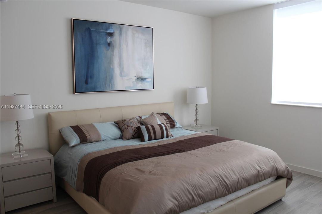 For Rent: $5,900 (3 beds, 2 baths, 1438 Square Feet)