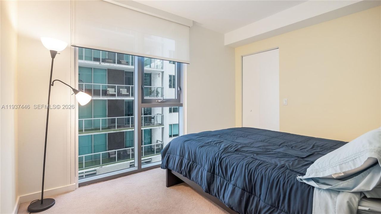 For Rent: $4,900 (2 beds, 2 baths, 842 Square Feet)