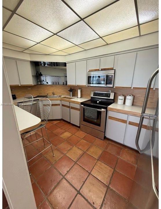 En Venta: $350,000 (1 camas, 1 baños, 787 Pies cuadrados)