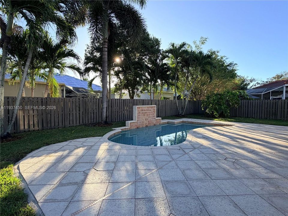 For Rent: $6,300 (4 beds, 3 baths, 2760 Square Feet)