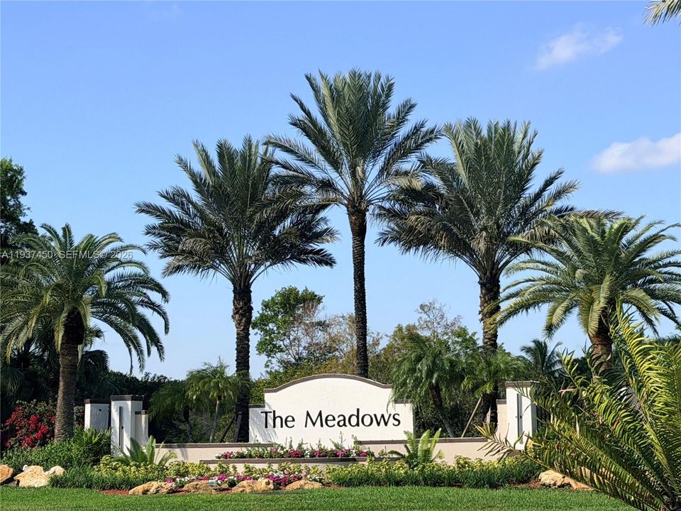 For Rent: $6,300 (4 beds, 3 baths, 2760 Square Feet)