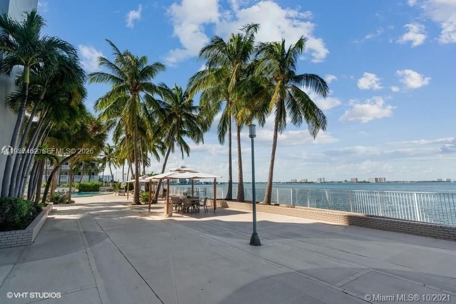 En Venta: $372,500 (2 camas, 2 baños, 1509 Pies cuadrados)