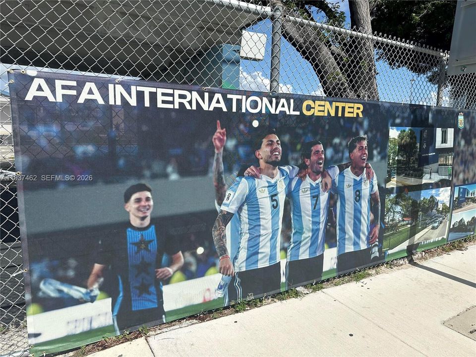 En Venta: $372,500 (2 camas, 2 baños, 1509 Pies cuadrados)