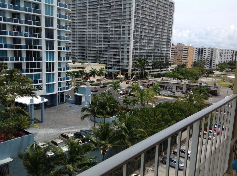 En Venta: $372,500 (2 camas, 2 baños, 1509 Pies cuadrados)