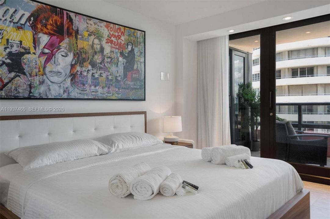 En Venta: $1,349,000 (4 camas, 3 baños, 1800 Pies cuadrados)