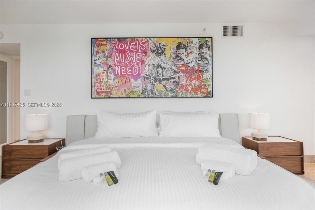 En Venta: $1,349,000 (4 camas, 3 baños, 1800 Pies cuadrados)