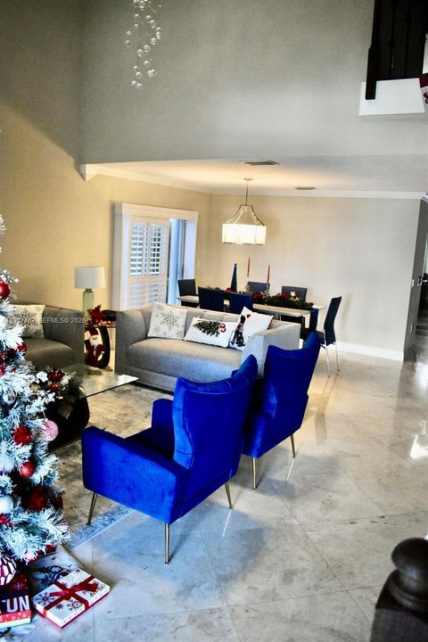 待售: $799,000 (4 贝兹, 2 浴室, 2284 平方英尺)