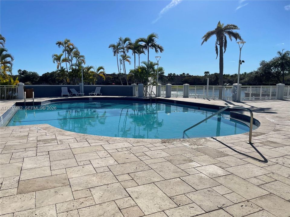 En Renta: $1,975 (2 camas, 2 baños, 1113 Pies cuadrados)