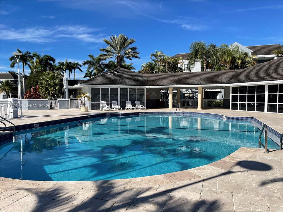 En Renta: $1,975 (2 camas, 2 baños, 1113 Pies cuadrados)