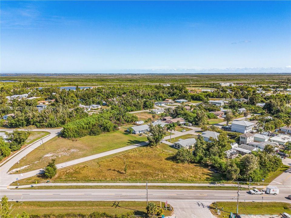 待售: $300,000 (0 贝兹, 0 浴室, 0 平方英尺)