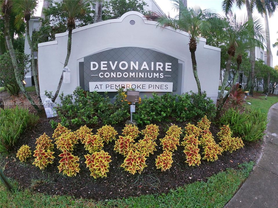 出租: $2,850 (3 贝兹, 2 浴室, 1240 平方英尺)