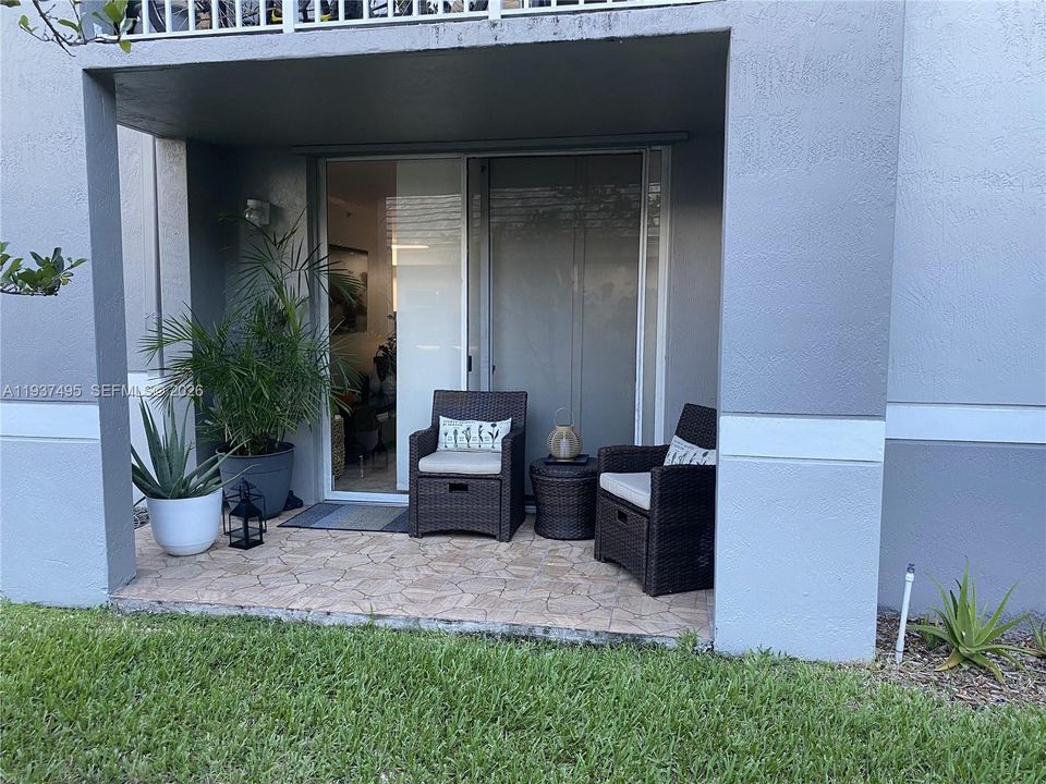 出租: $2,850 (3 贝兹, 2 浴室, 1240 平方英尺)