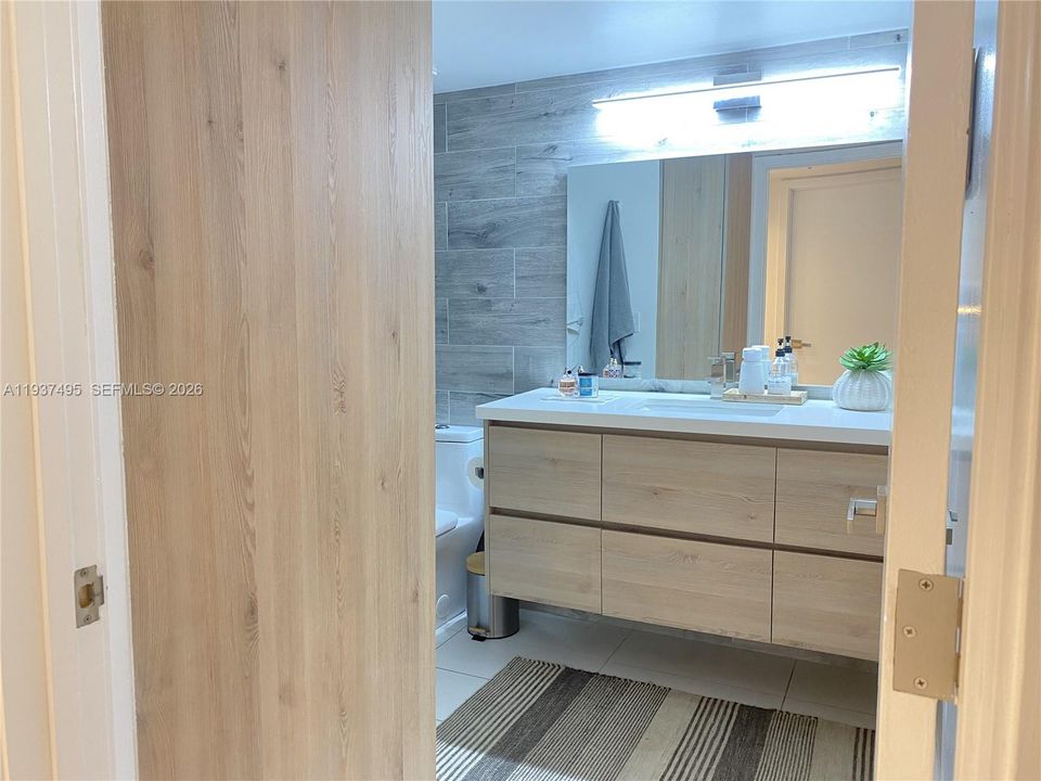 出租: $2,850 (3 贝兹, 2 浴室, 1240 平方英尺)