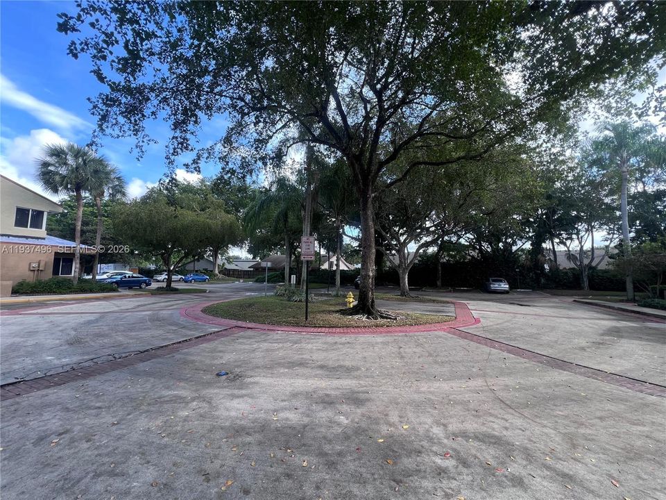 В аренду: $2,700 (2 спален, 2 ванн, 1340 Квадратных фут)