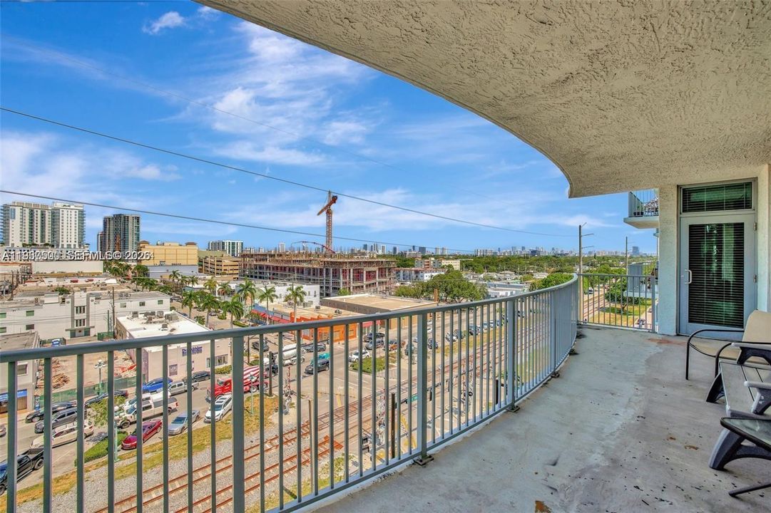 出租: $3,550 (3 贝兹, 2 浴室, 1482 平方英尺)