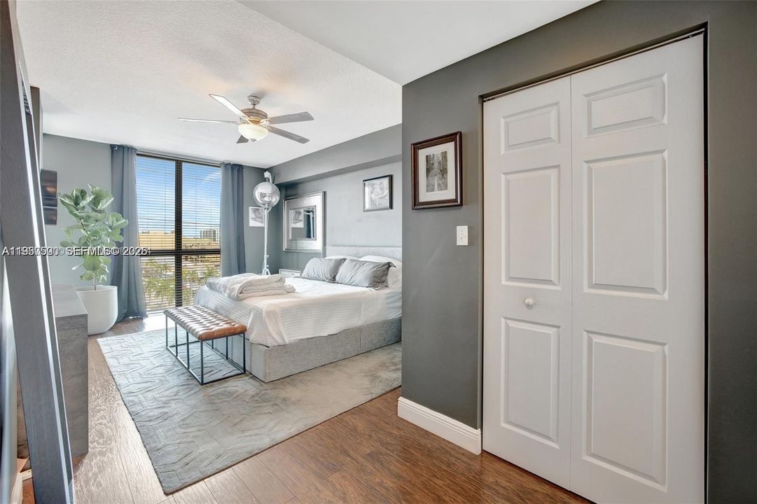 出租: $3,550 (3 贝兹, 2 浴室, 1482 平方英尺)