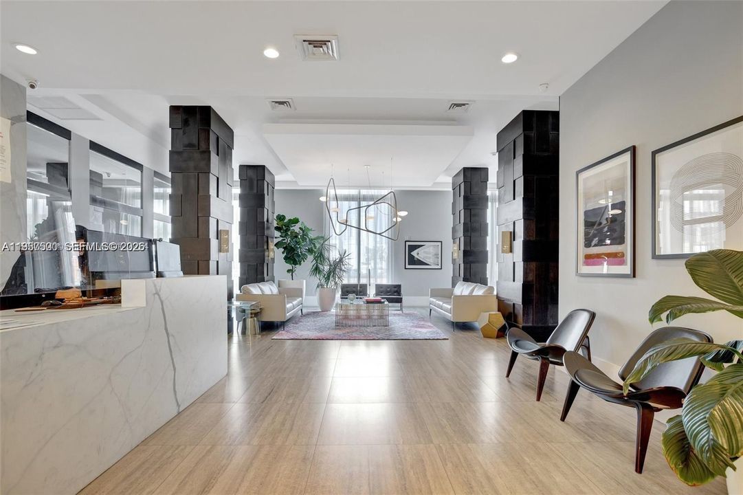 出租: $3,550 (3 贝兹, 2 浴室, 1482 平方英尺)