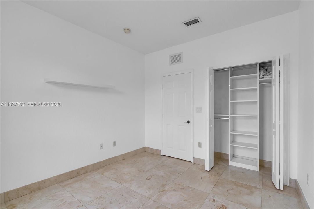 For Rent: $3,700 (3 beds, 2 baths, 1683 Square Feet)