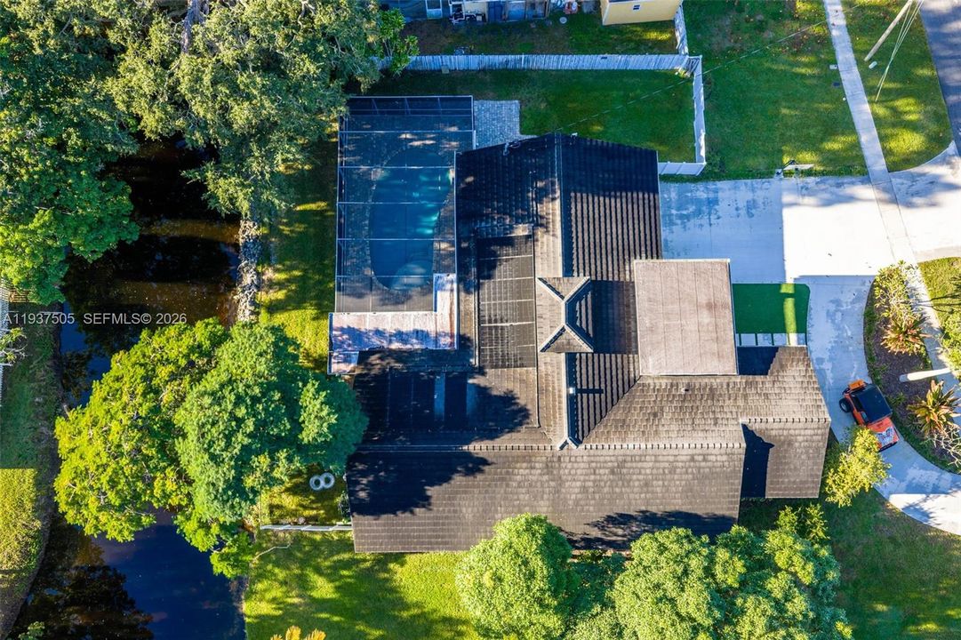 En Venta: $1,009,999 (4 camas, 4 baños, 2563 Pies cuadrados)