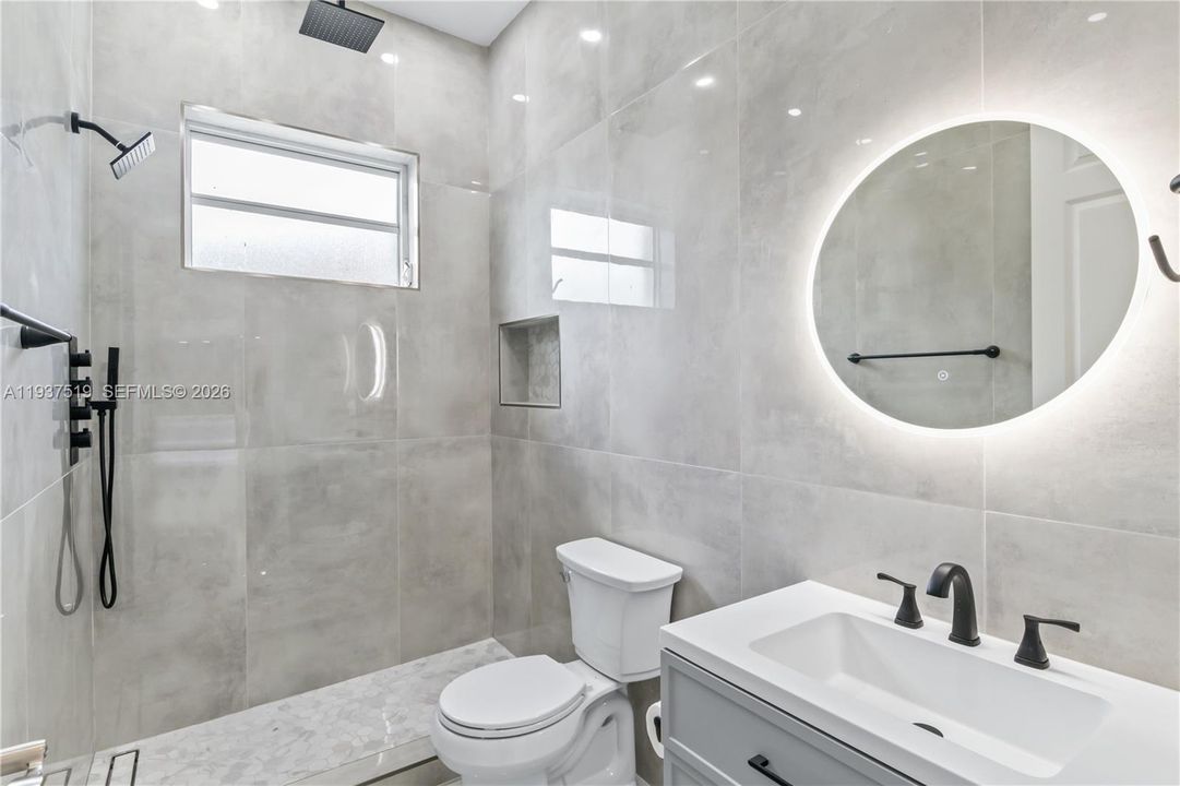 待售: $1,474,900 (4 贝兹, 5 浴室, 0 平方英尺)