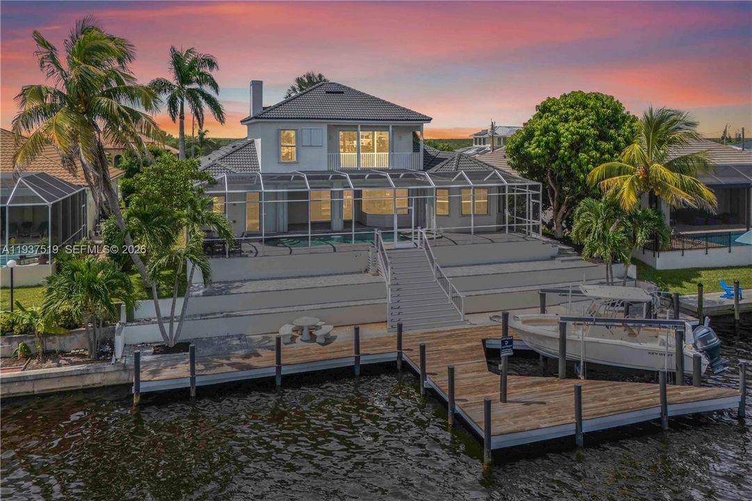 待售: $1,474,900 (4 贝兹, 5 浴室, 0 平方英尺)