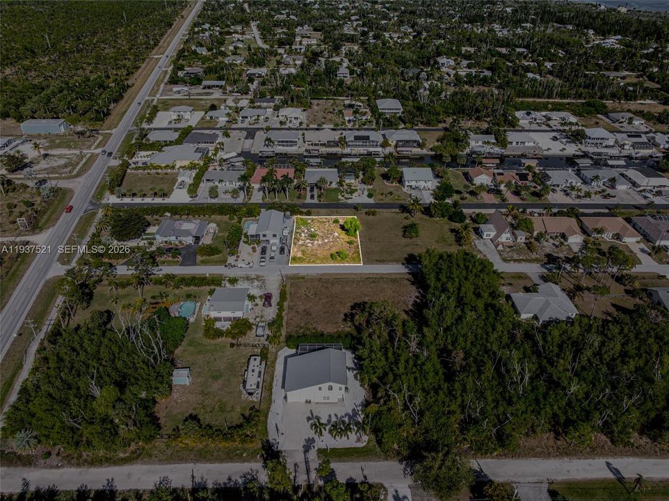 待售: $36,500 (0.19 acres)