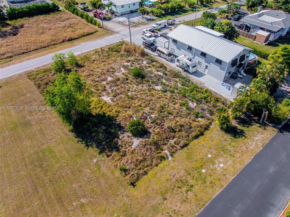 待售: $36,500 (0.19 acres)