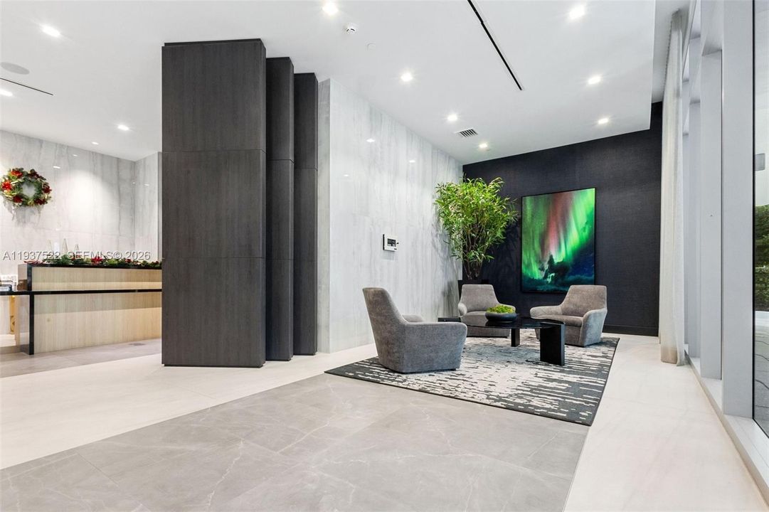 For Sale: $1,645,000 (2 beds, 2 baths, 1675 Square Feet)