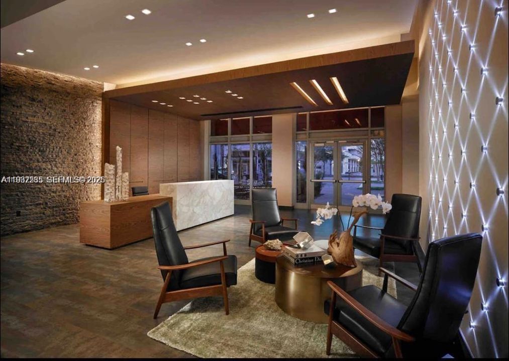 For Rent: $5,200 (2 beds, 2 baths, 1215 Square Feet)