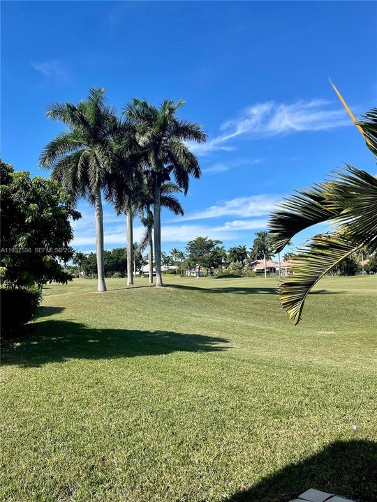 En Renta: $8,400 (6 camas, 4 baños, 3541 Pies cuadrados)