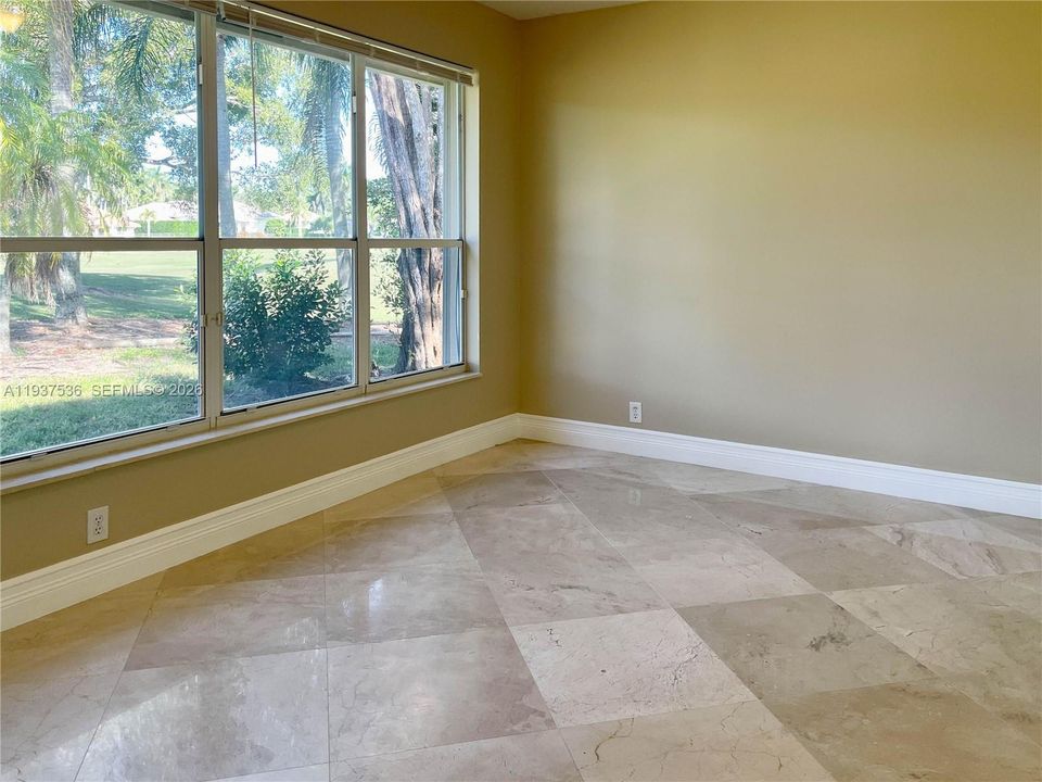 En Renta: $8,400 (6 camas, 4 baños, 3541 Pies cuadrados)