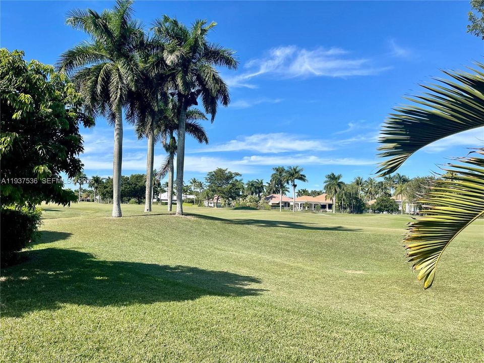 En Renta: $8,400 (6 camas, 4 baños, 3541 Pies cuadrados)