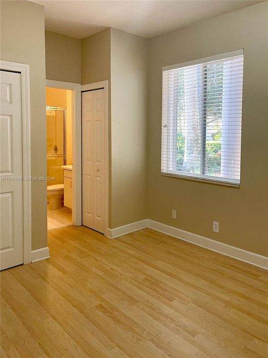 En Renta: $8,400 (6 camas, 4 baños, 3541 Pies cuadrados)