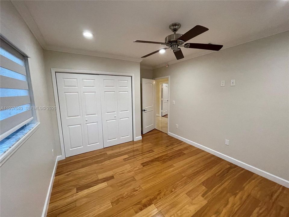 出租: $6,500 (4 贝兹, 3 浴室, 2732 平方英尺)