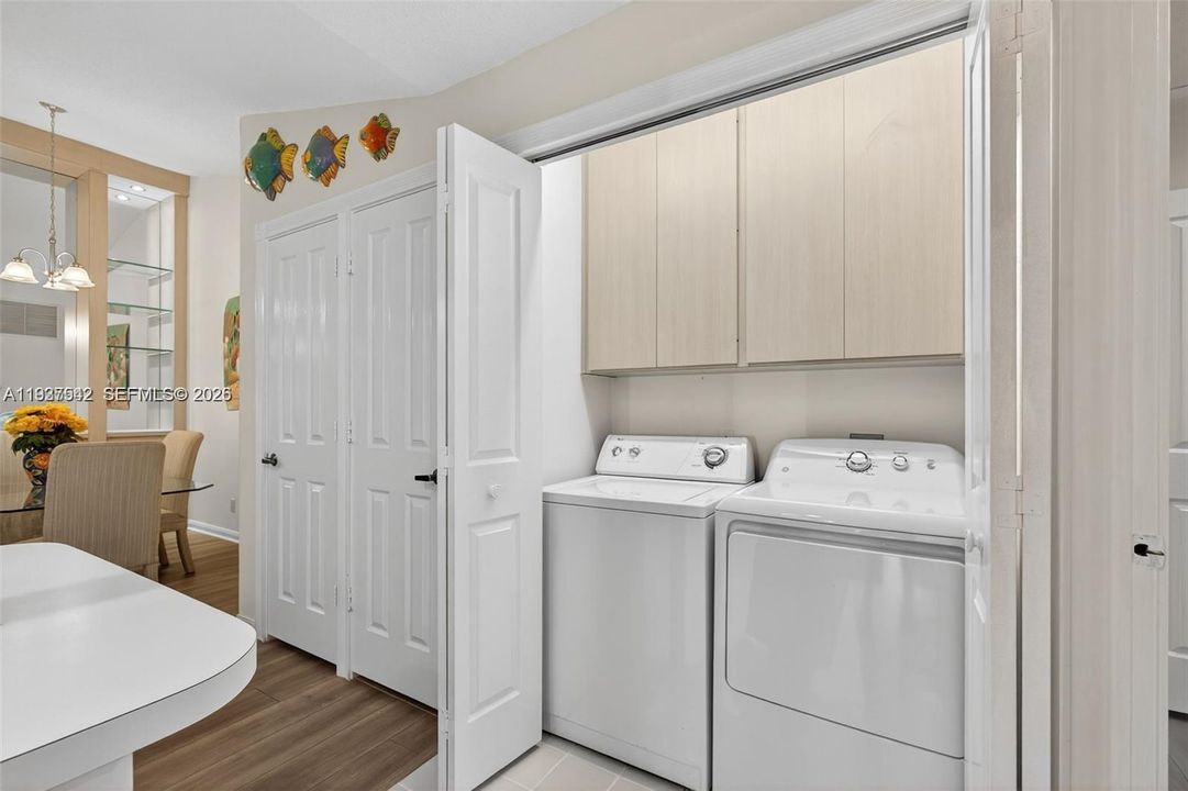 For Rent: $3,200 (2 beds, 2 baths, 1152 Square Feet)