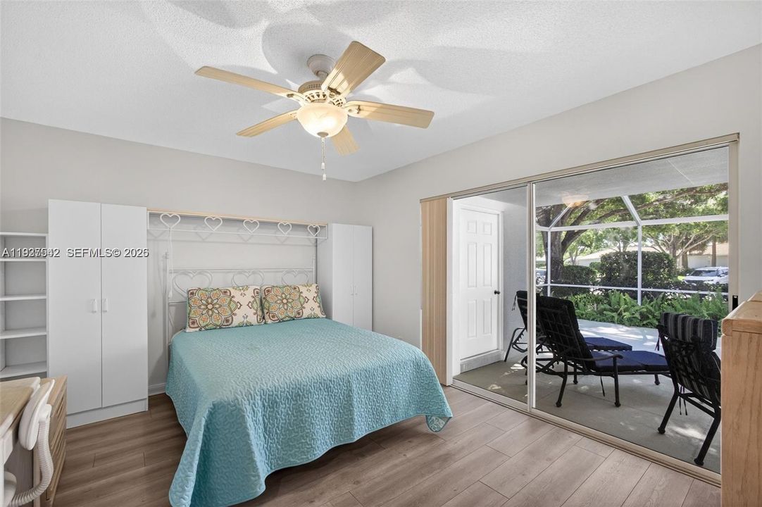 For Rent: $3,200 (2 beds, 2 baths, 1152 Square Feet)