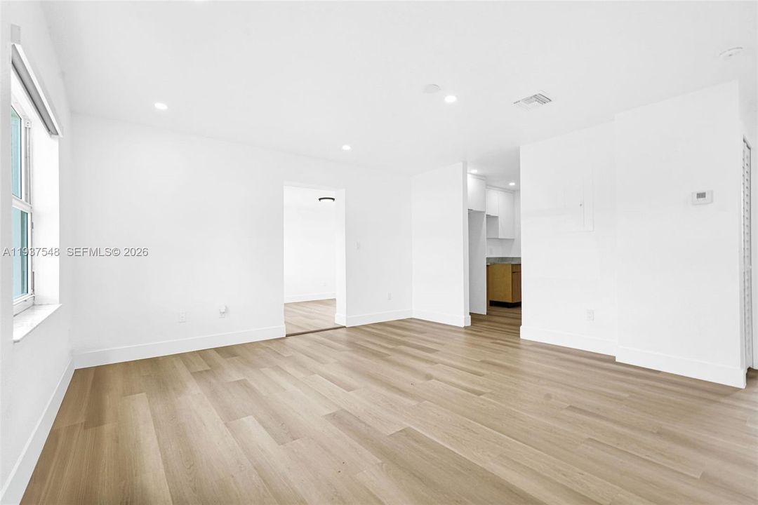 En Venta: $509,000 (3 camas, 1 baños, 1180 Pies cuadrados)