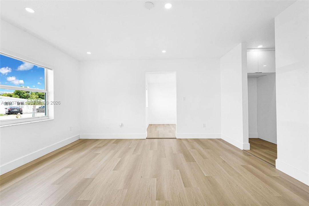 En Venta: $509,000 (3 camas, 1 baños, 1180 Pies cuadrados)