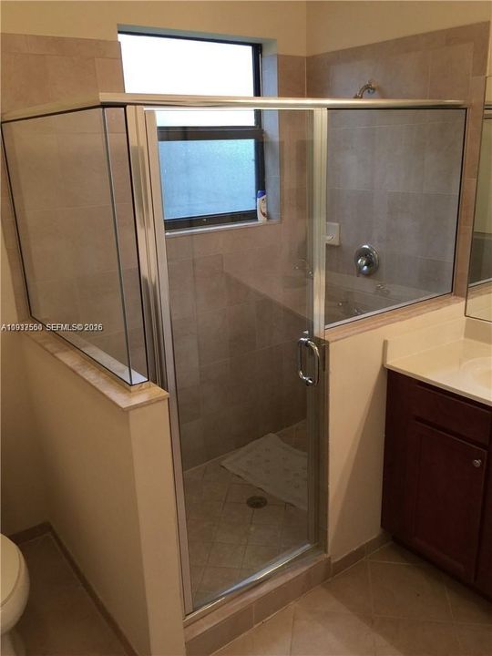 En Venta: $360,000 (3 camas, 2 baños, 1512 Pies cuadrados)