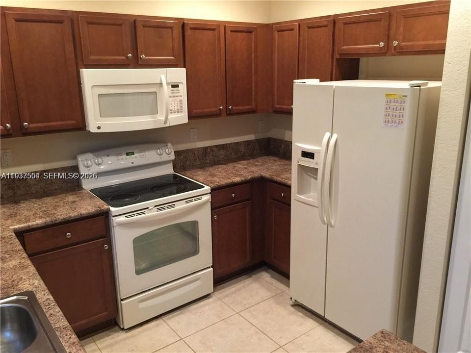 En Venta: $360,000 (3 camas, 2 baños, 1512 Pies cuadrados)