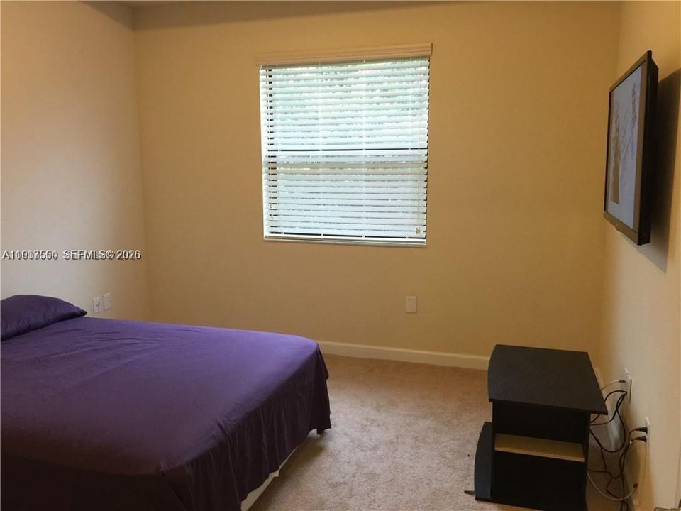 En Venta: $360,000 (3 camas, 2 baños, 1512 Pies cuadrados)