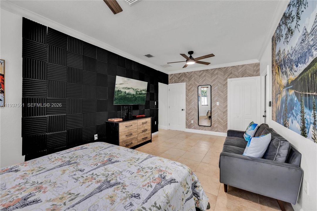 待售: $1,075,000 (4 贝兹, 3 浴室, 2723 平方英尺)