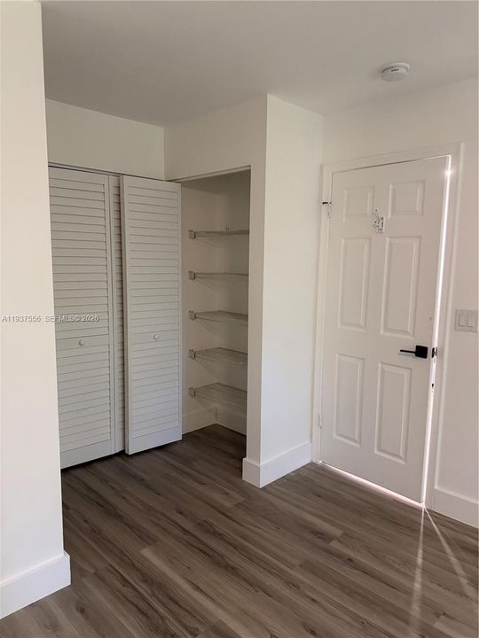 For Rent: $2,300 (2 beds, 2 baths, 1040 Square Feet)