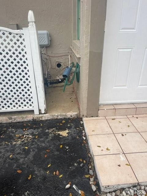 В аренду: $3,100 (3 спален, 2 ванн, 1377 Квадратных фут)