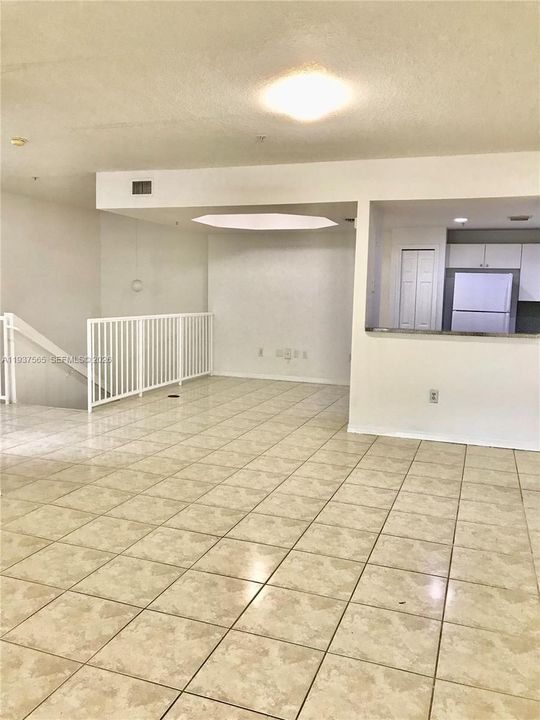 En Renta: $2,625 (3 camas, 2 baños, 1464 Pies cuadrados)